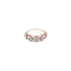 An elegant fine jewelry big five diamond ring in rose gold, with five dazzling diamonds set in a modern design, offering both style and brilliance.