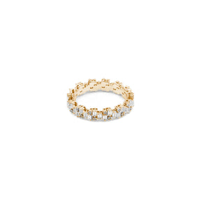 Luxurious Irregular Baguette Diamond Ring in gold, showcasing a modern design with radiant baguette diamonds, ideal for fine jewelry enthusiasts.