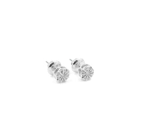 Elegant Spoke Diamond Earrings in 925 silver, featuring a unique spoke design adorned with sparkling diamonds for a sophisticated and modern look."