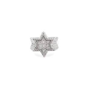 Elegant Star Diamond Ring in 925 silver, featuring a dazzling star-shaped design with sparkling diamonds at its center, perfect for a luxurious and celestial-inspired look.