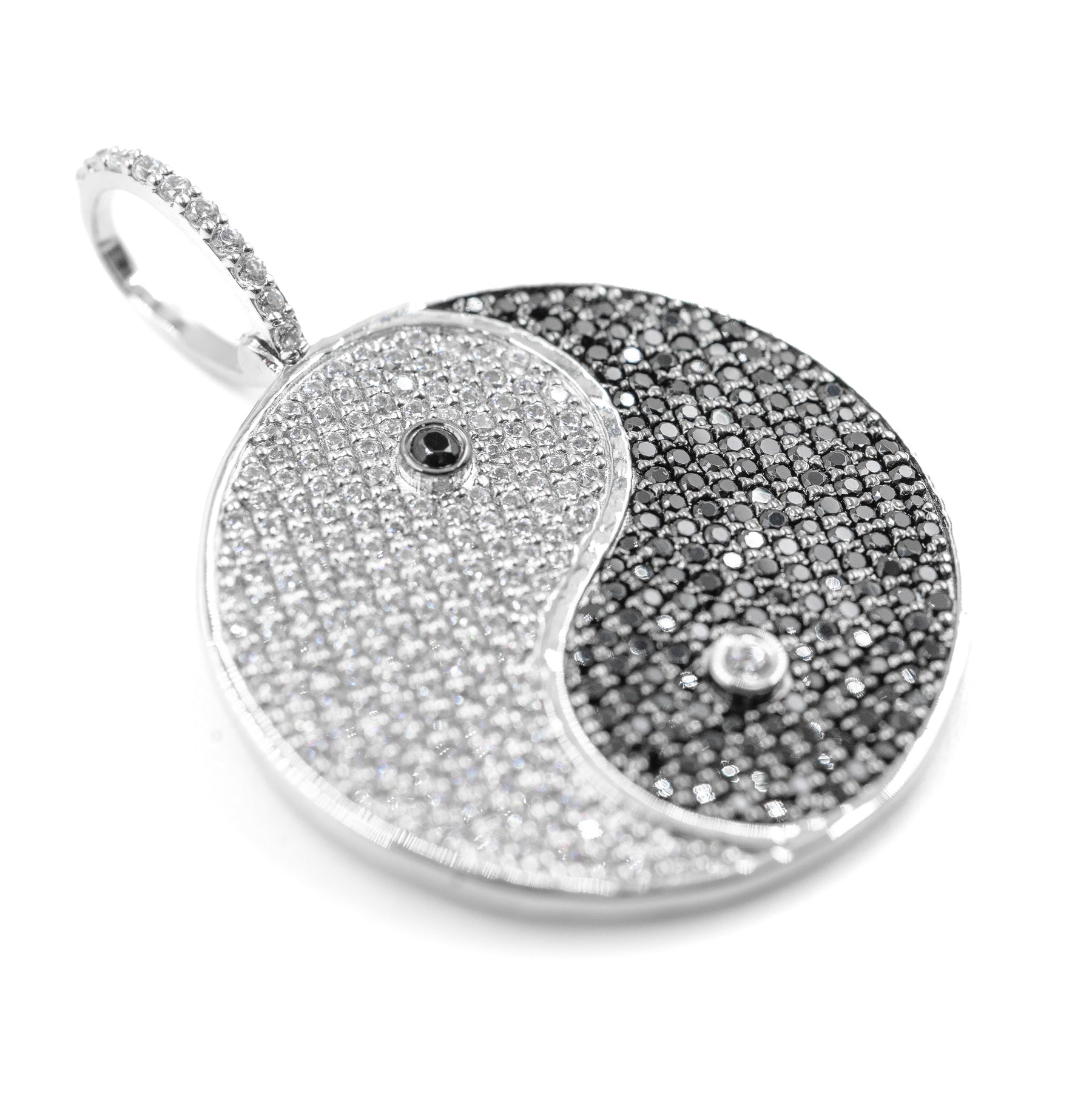 Close-up view of the Yin Yang Diamond Pendant in 925 silver, showcasing the intricate details and diamonds, with the chain adding a chic touch.